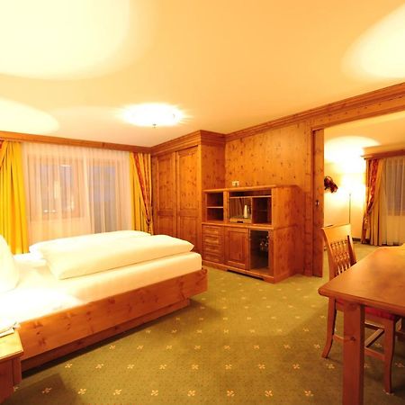 Hotel Max Serfaus Exterior photo
