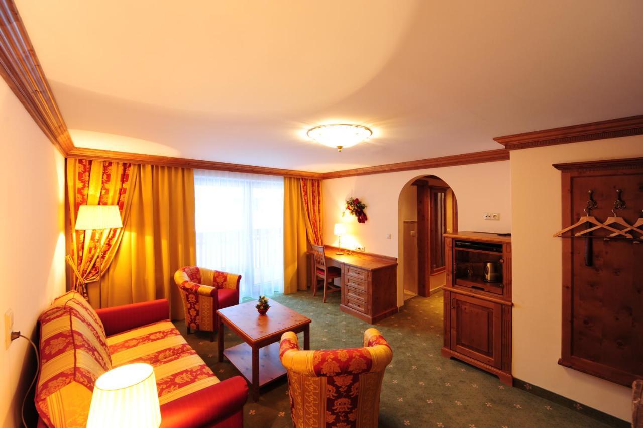 Hotel Max Serfaus Exterior photo