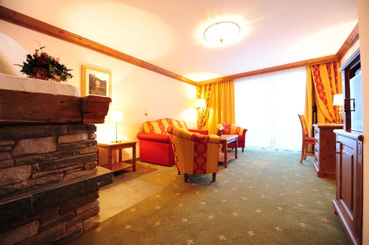 Hotel Max Serfaus Exterior photo